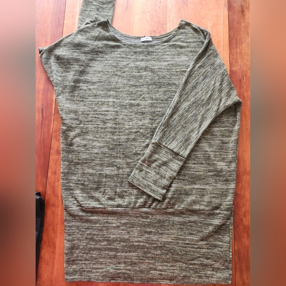 Green sweater size XXL - Picture 2 of 6